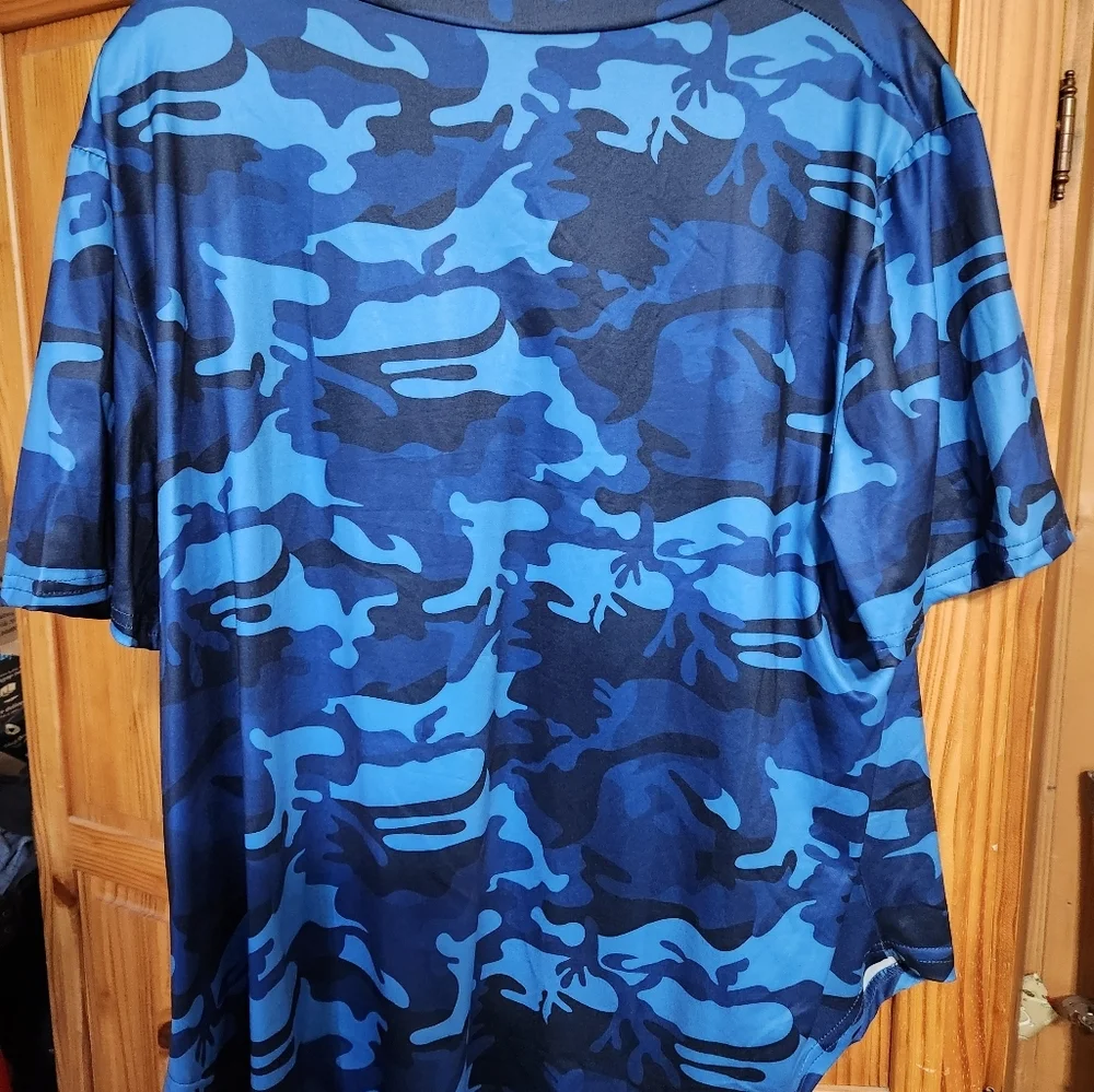 Nwot womens camo top - Picture 7 of 8